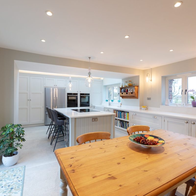 1-white-wood-kitchen 1-white-wood-kitchen
