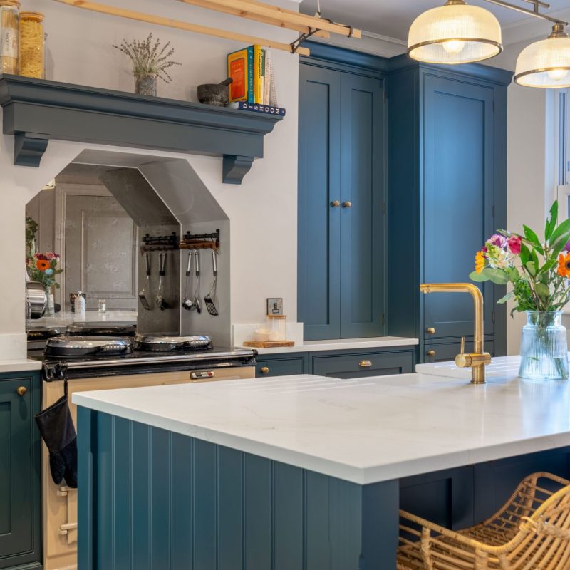 3-white-blue-kitchen 3-white-blue-kitchen